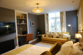 No 12 - Stunning Apartments in the Centre of Worcester, Worcester